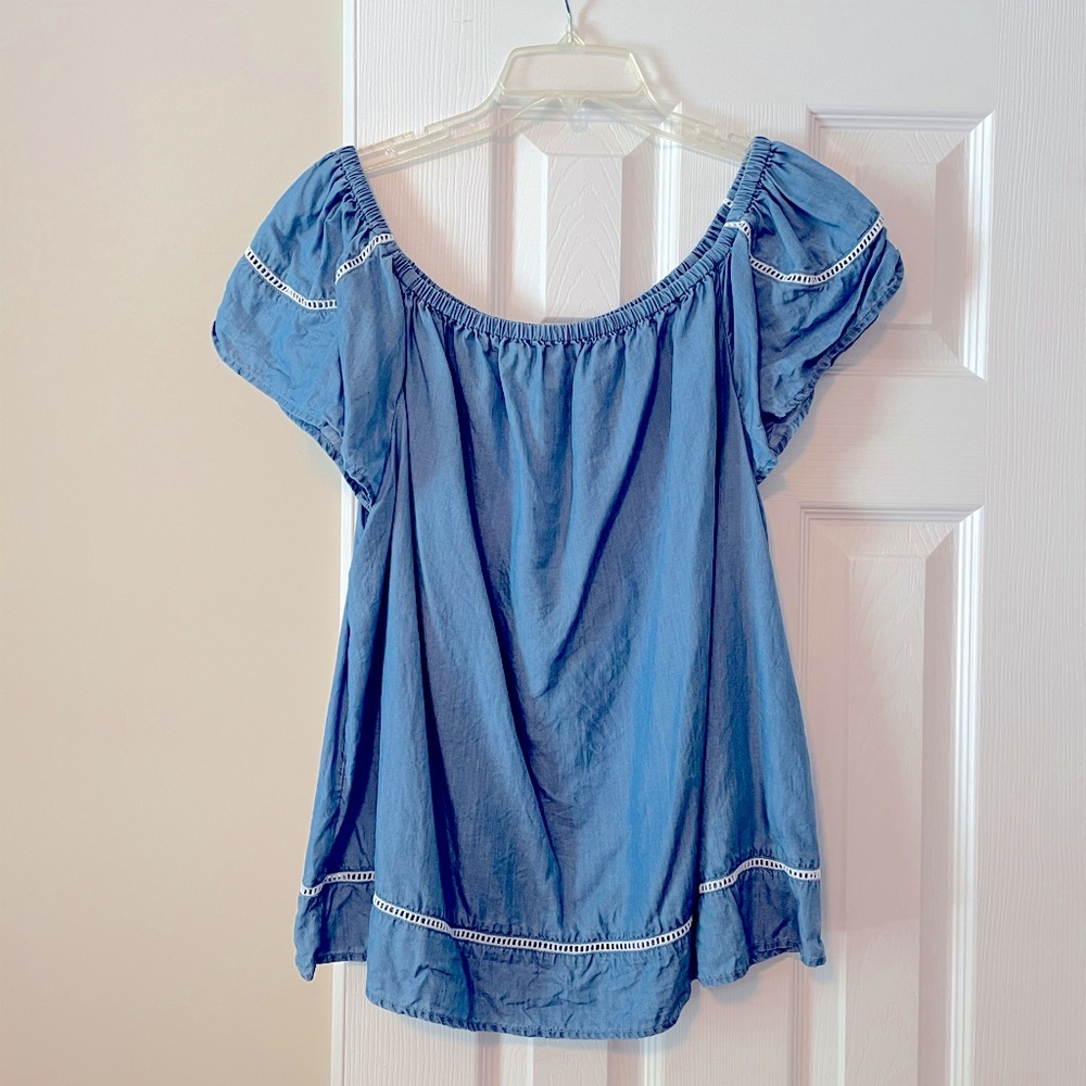 Crown & Ivy too with crochet detailing. Size L.